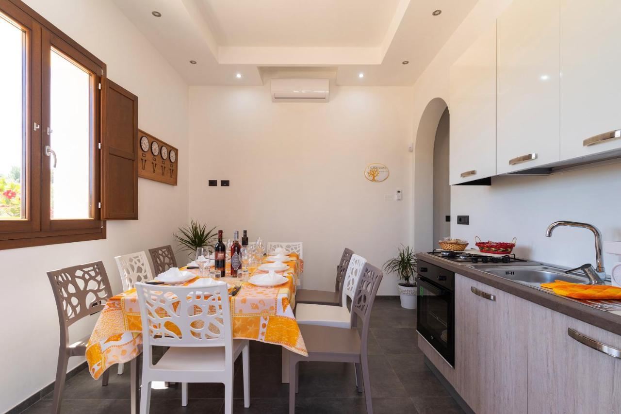 B&B L'Albero D'Oro Sava Ngoại thất bức ảnh